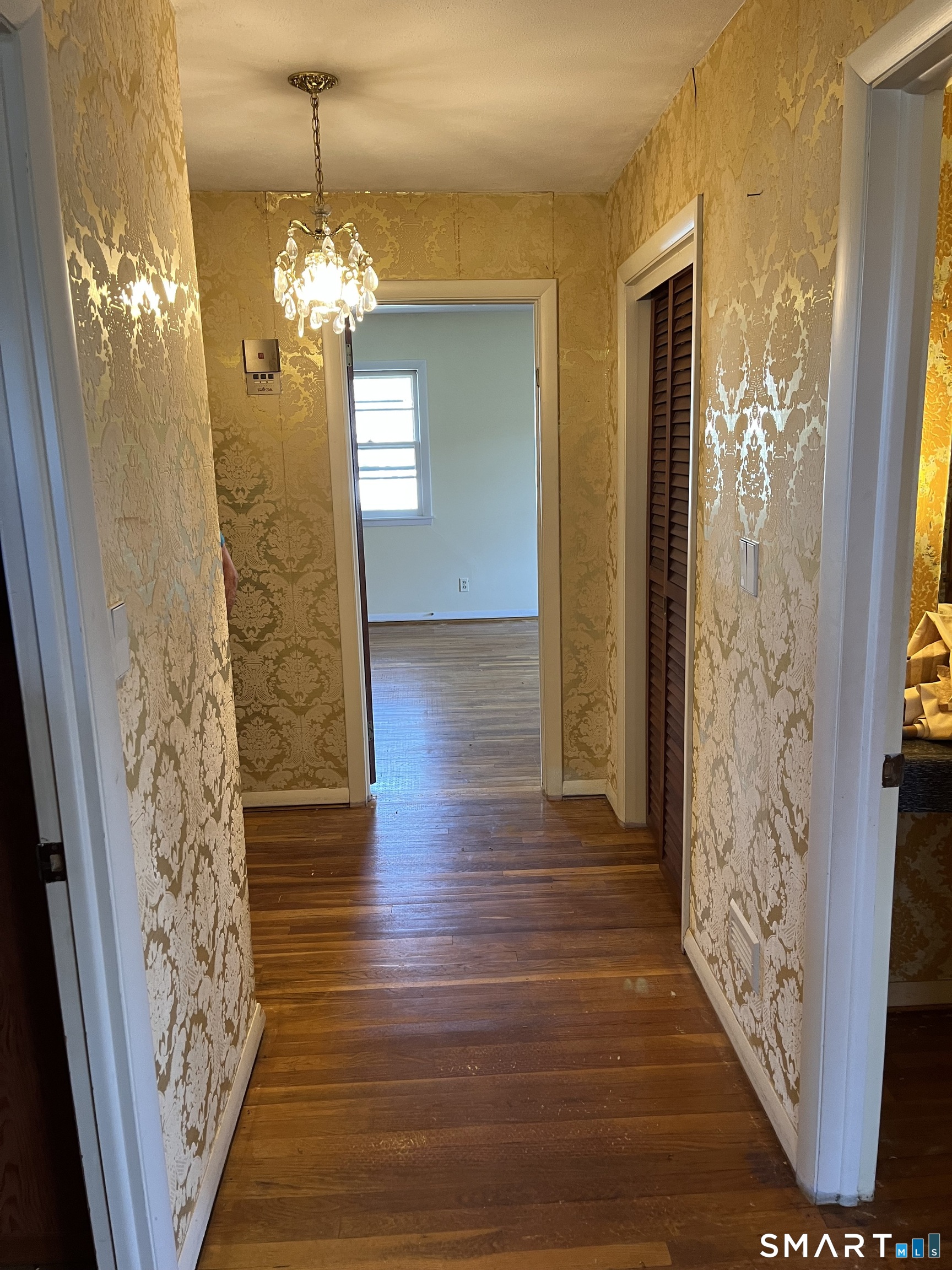 94 Lyman Road West Hartford CT 06117