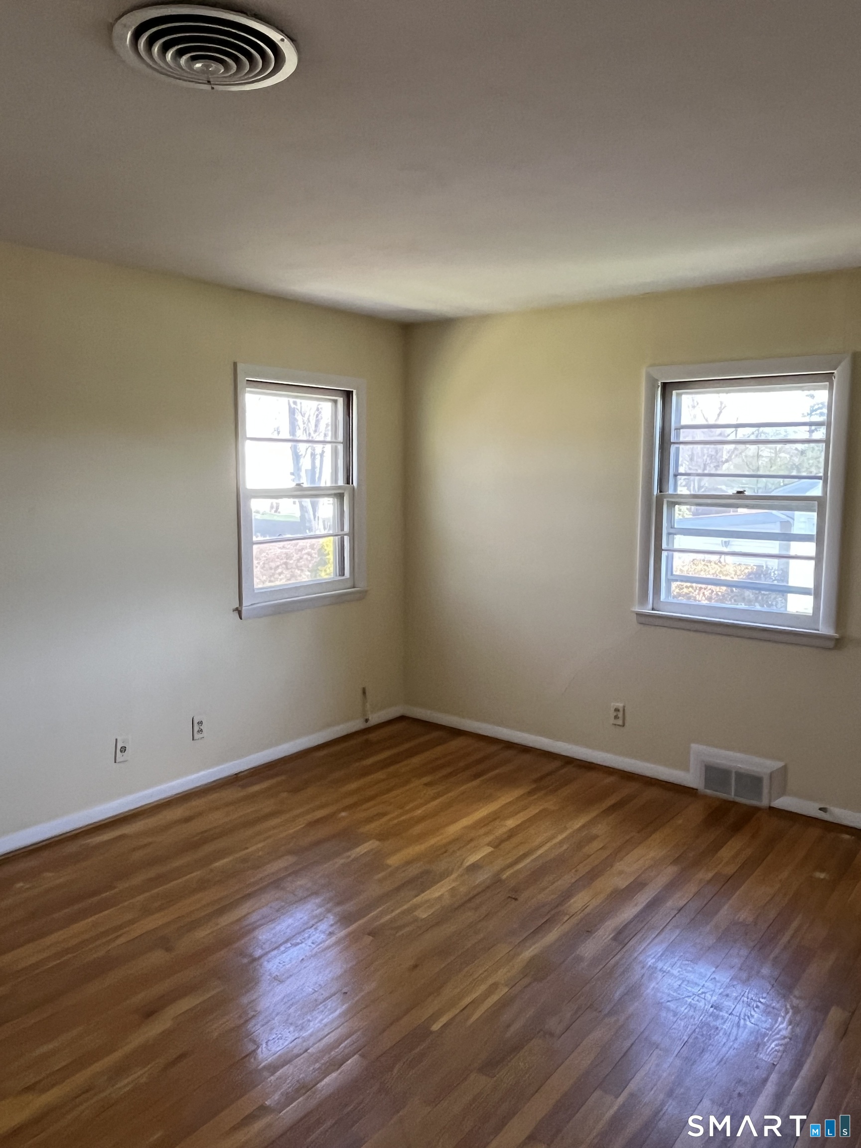 94 Lyman Road West Hartford CT 06117