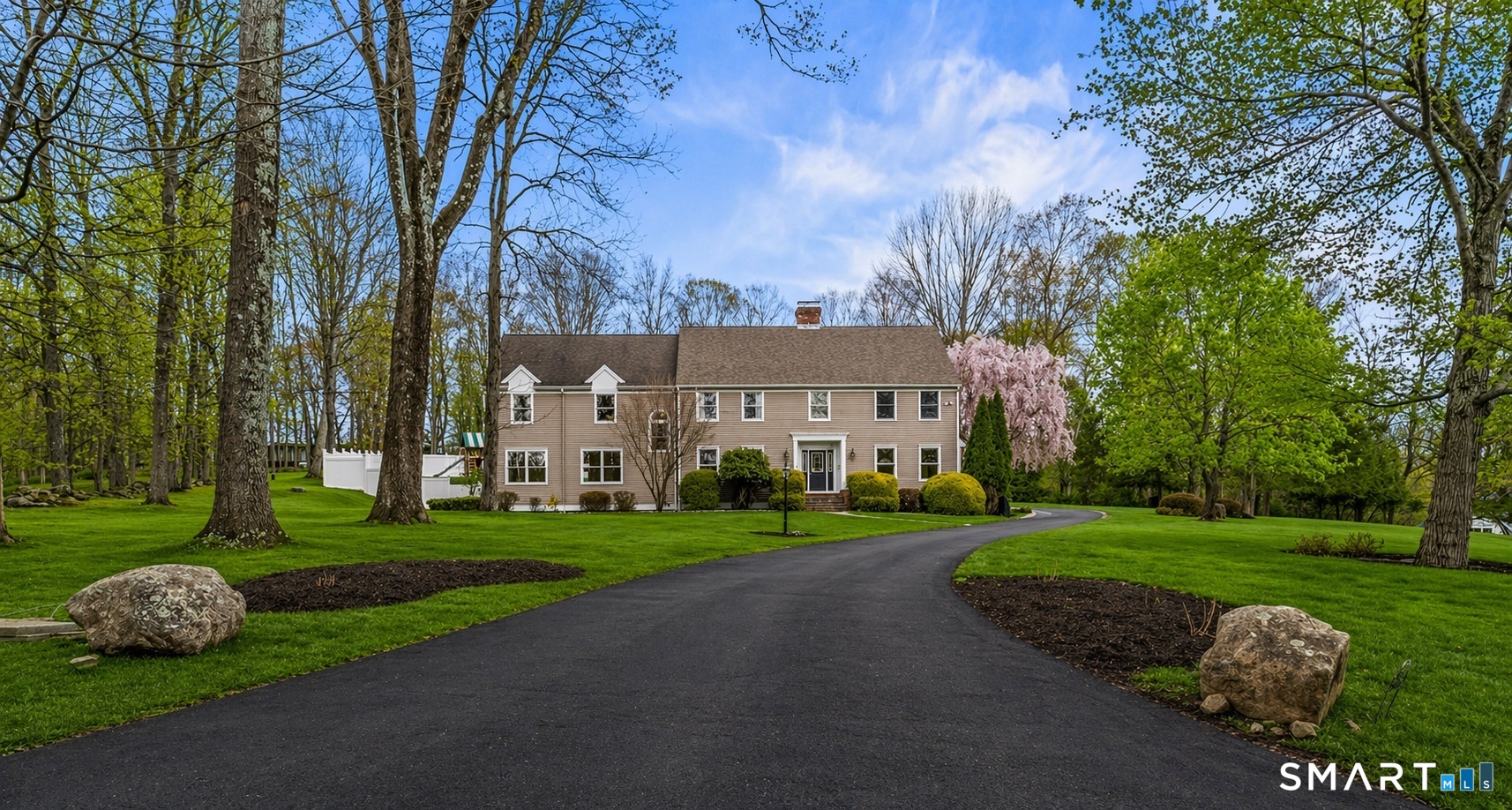 Ridgefield CT, 35 Aarons Court