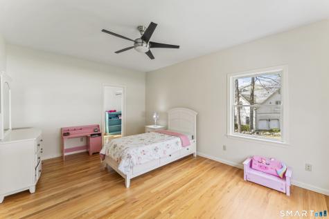35 Aarons Court Ridgefield CT 06877