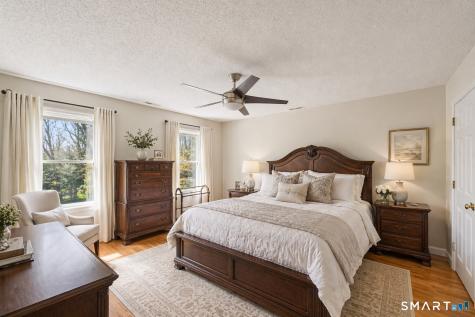 35 Aarons Court Ridgefield CT 06877