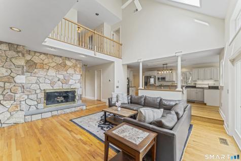 35 Aarons Court Ridgefield CT 06877