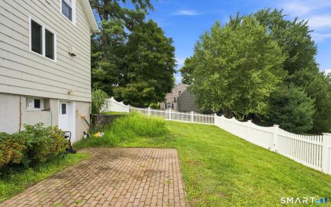 268 Ridgewood Road West Hartford CT 06107