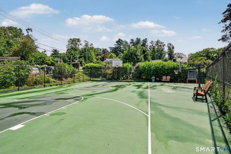 8 Sunset Trail New Fairfield CT 06812