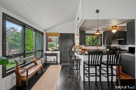 8 Sunset Trail New Fairfield CT 06812