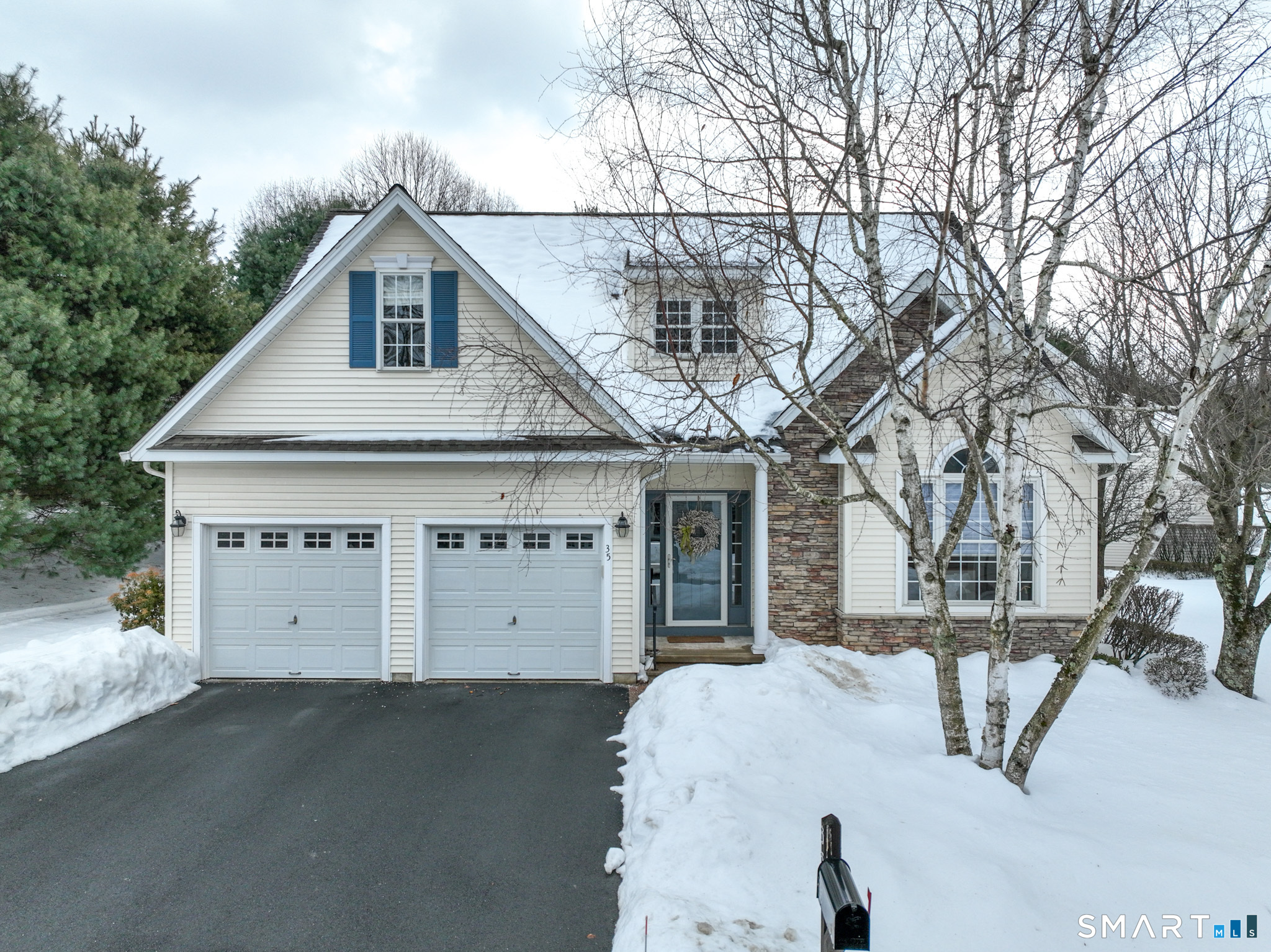 35 Montgomery Road North Branford CT 06472