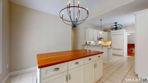 35 Montgomery Road North Branford CT 06472