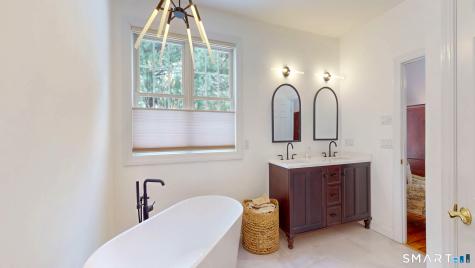 35 Montgomery Road North Branford CT 06472