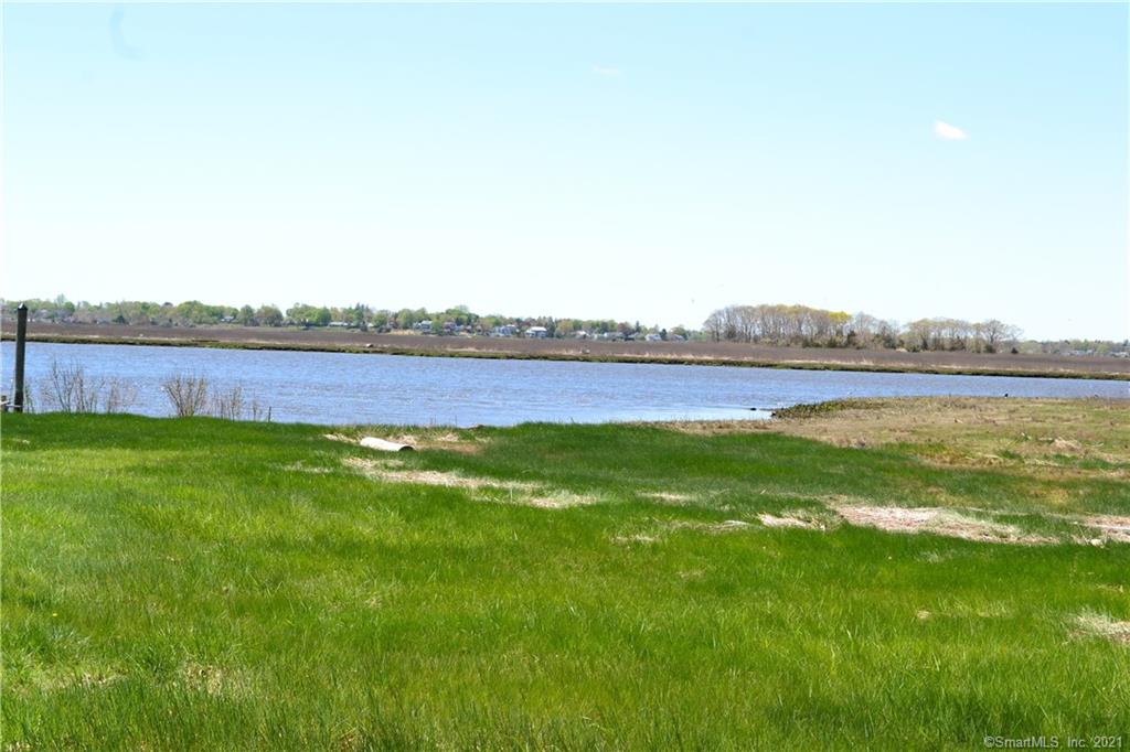 32 Noyes Road Old Lyme CT 06371