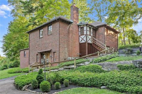 11 Benders Drive Greenwich CT 06831