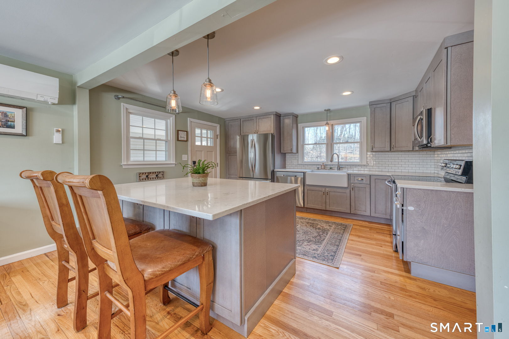 184 Hobart Street Southington CT 06489