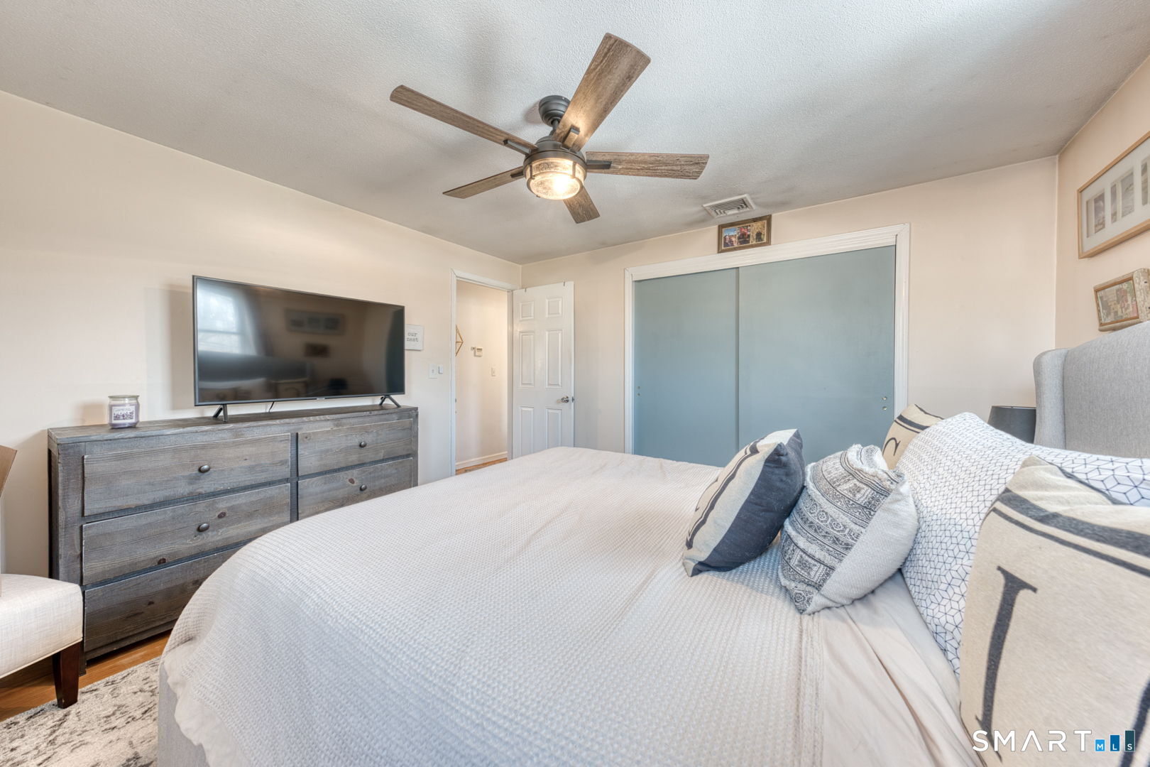 184 Hobart Street Southington CT 06489