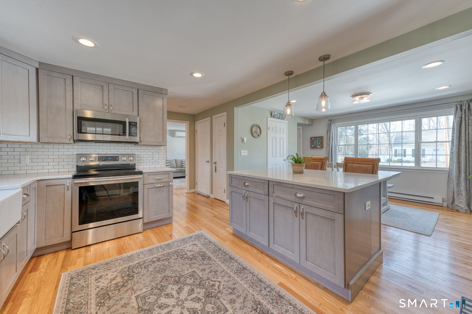 184 Hobart Street Southington CT 06489