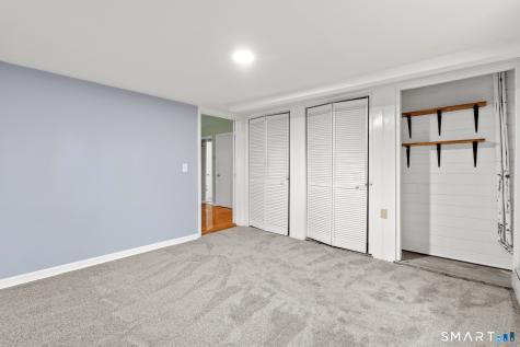 19 Latimer Lane Simsbury CT 06070