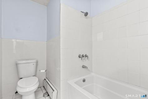 19 Latimer Lane Simsbury CT 06070