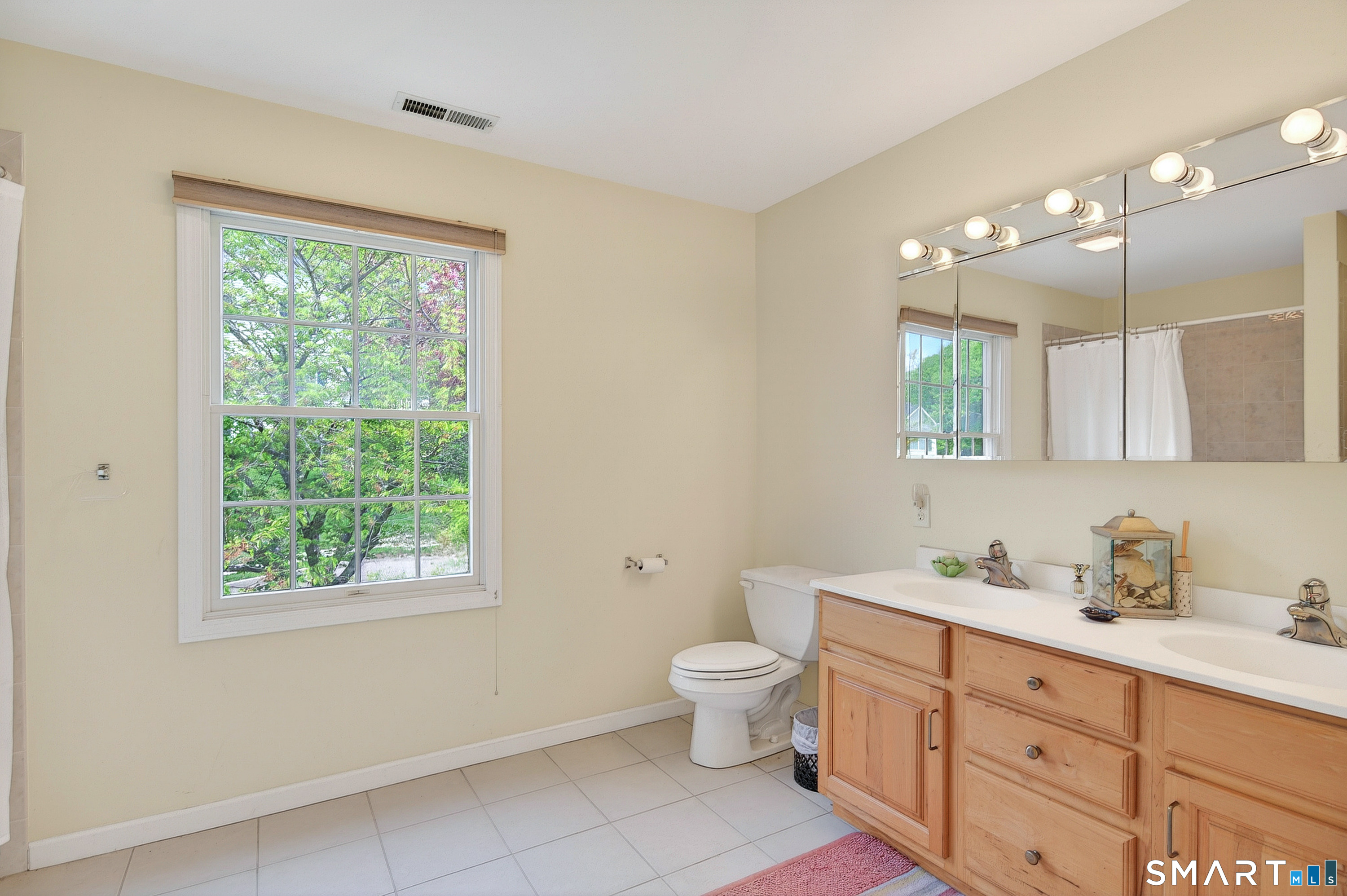 29 Tarrywile Lake Road Danbury CT 06810