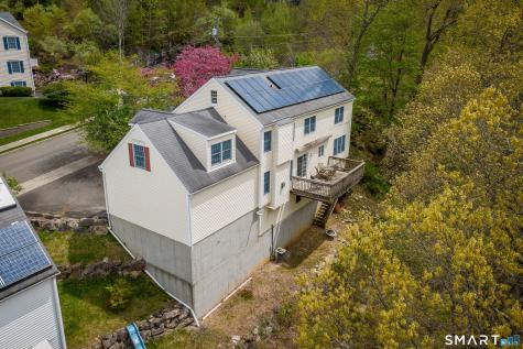 29 Tarrywile Lake Road Danbury CT 06810
