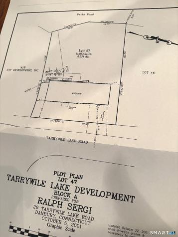 29 Tarrywile Lake Road Danbury CT 06810