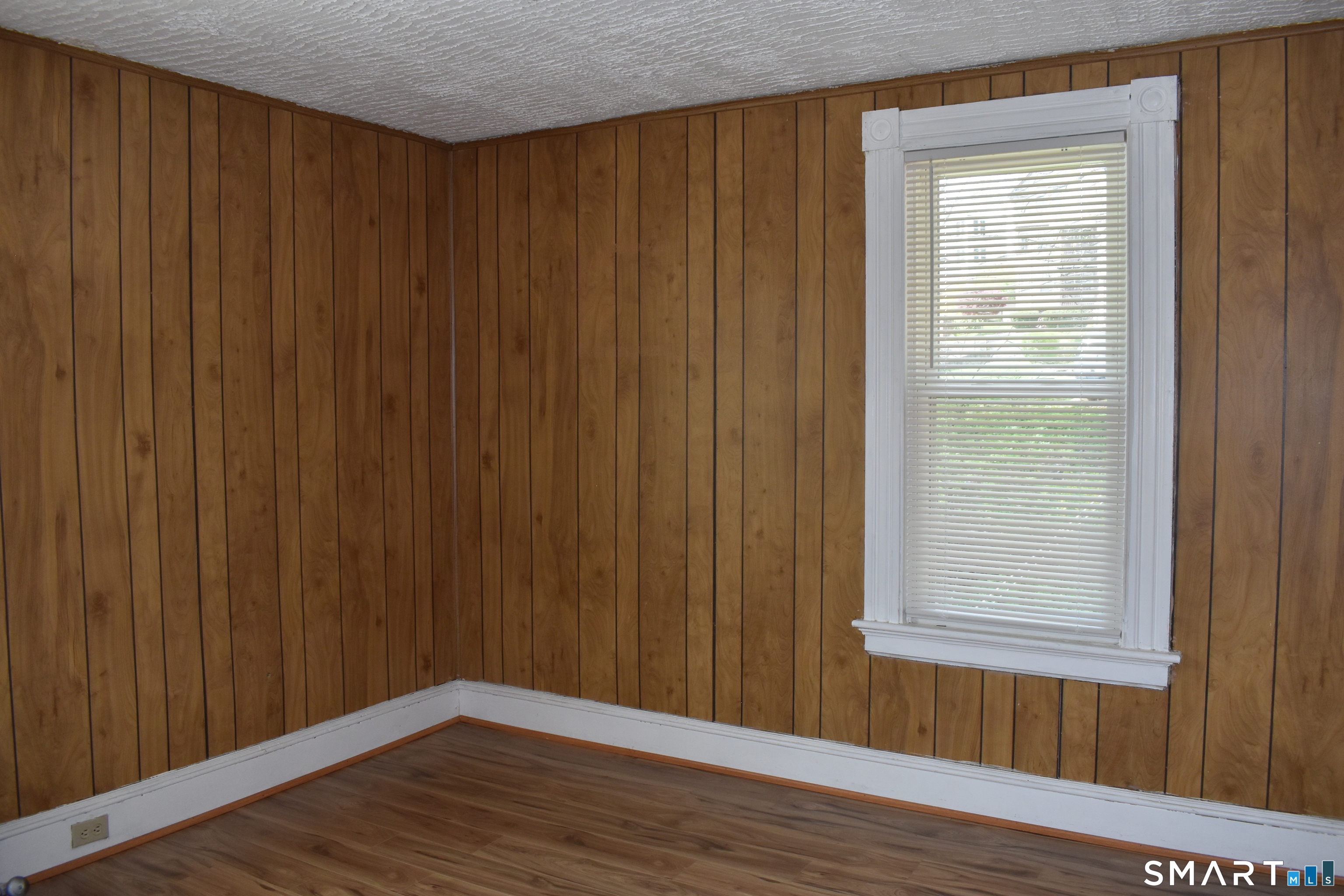 69 Easton Avenue Waterbury CT 06704