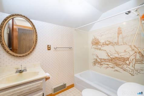 18 Overlook Drive East Haddam CT 06423