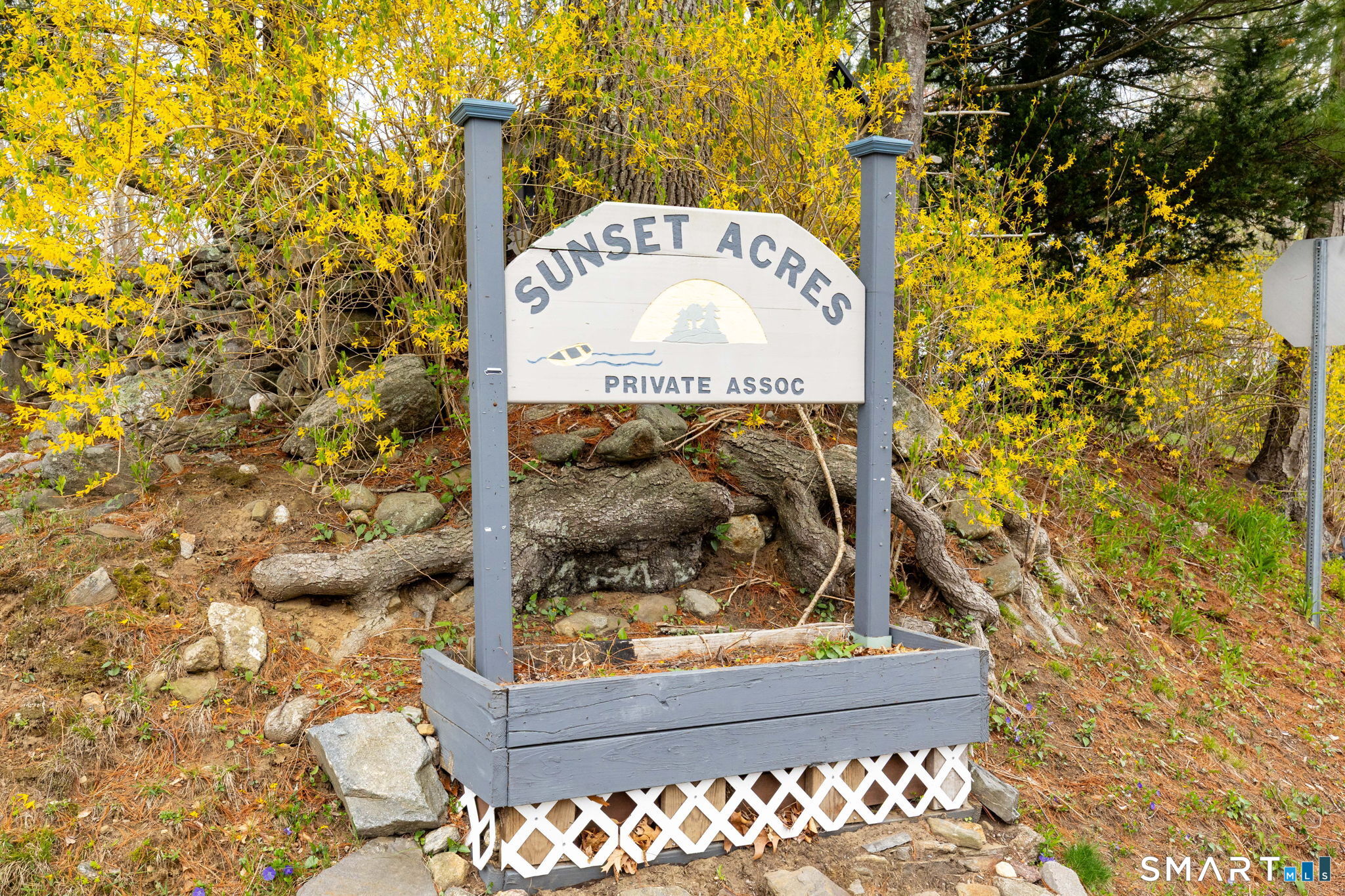 18 Overlook Drive East Haddam CT 06423