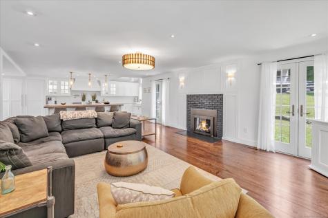 188 Wolf Neck Road Stonington CT 06378