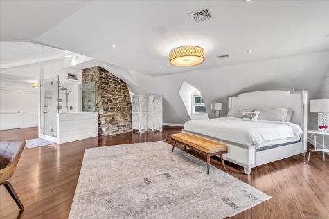 188 Wolf Neck Road Stonington CT 06378