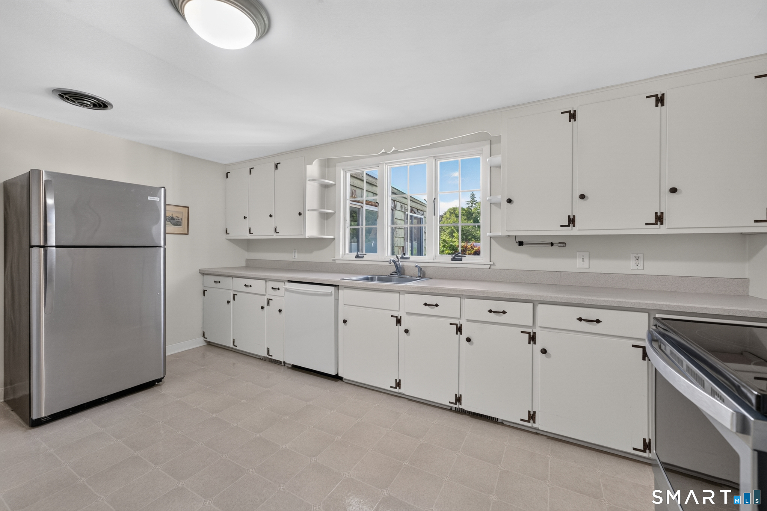 9 Farview Avenue Old Saybrook CT 06475