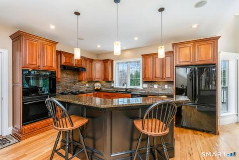 95 Pinto Lane Monroe CT 06468