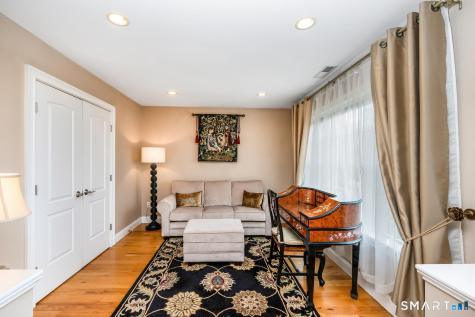 95 Pinto Lane Monroe CT 06468