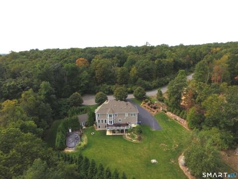 95 Pinto Lane Monroe CT 06468