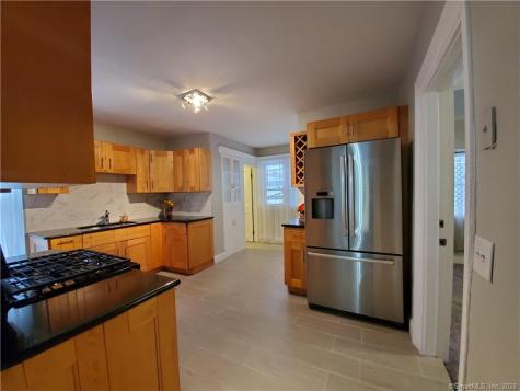 121 Cliff Street Naugatuck CT 06770