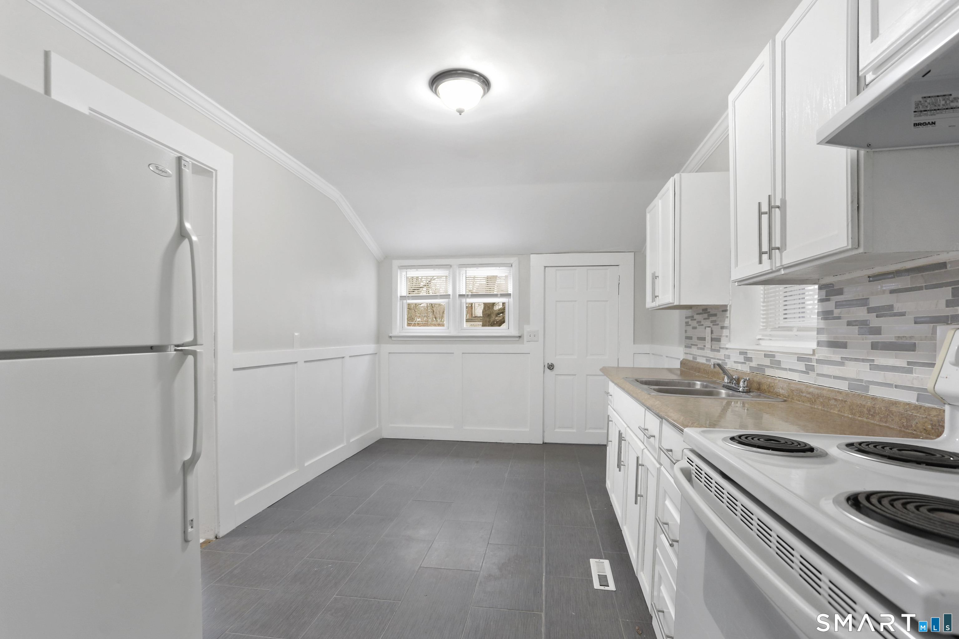 393 Huntington Street New Haven CT 06511