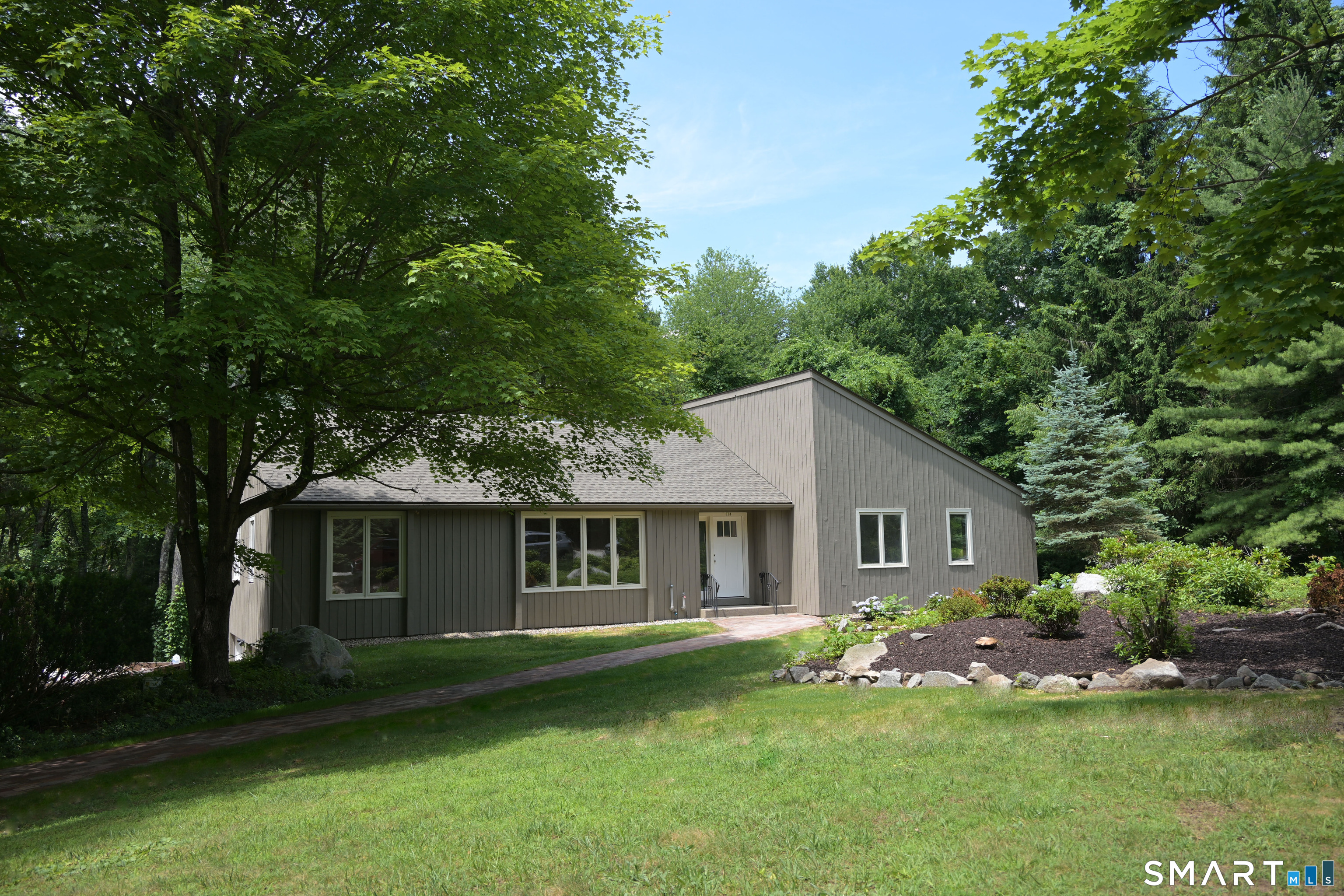 114 Cold Spring Road Avon CT 06001