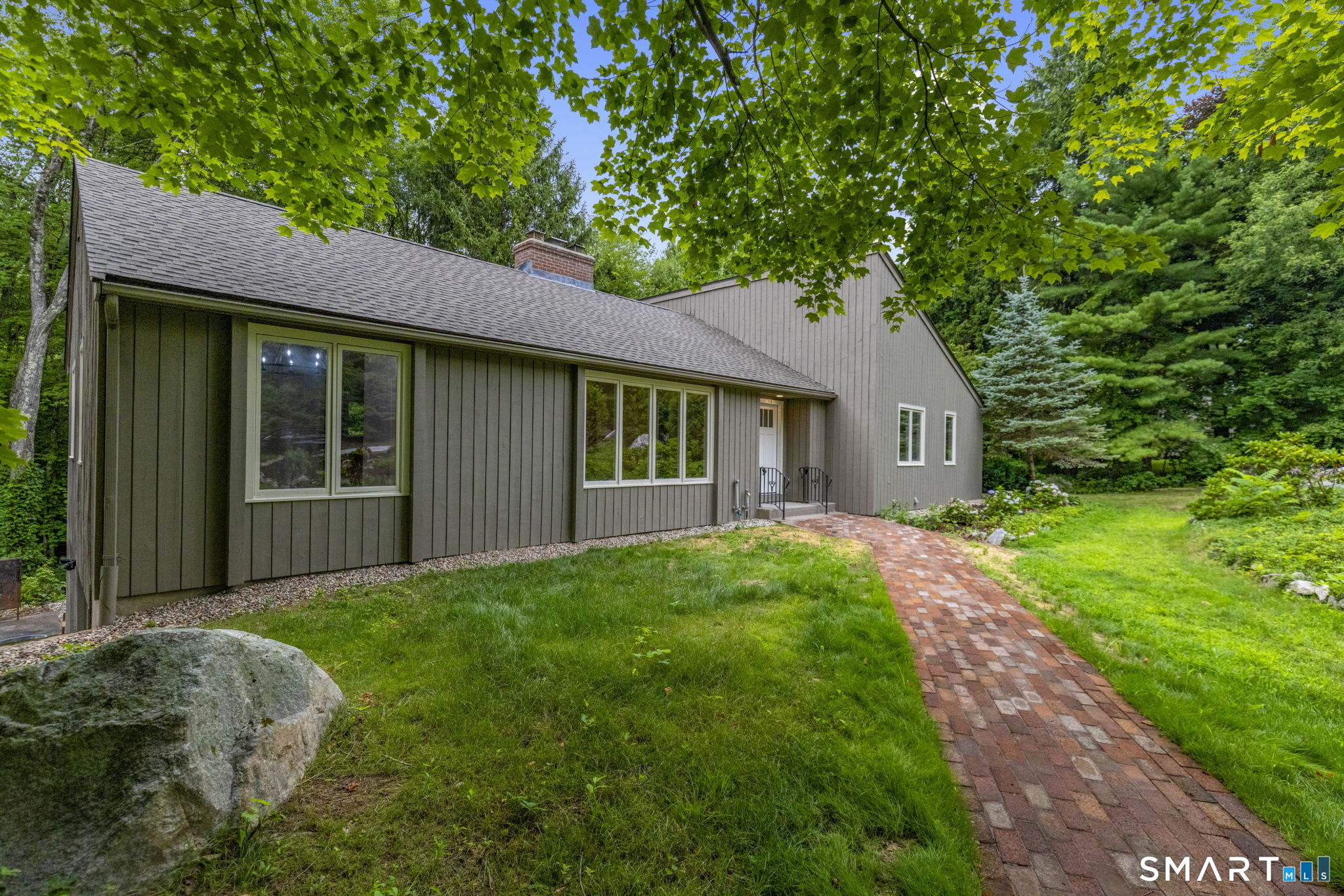 114 Cold Spring Road Avon CT 06001