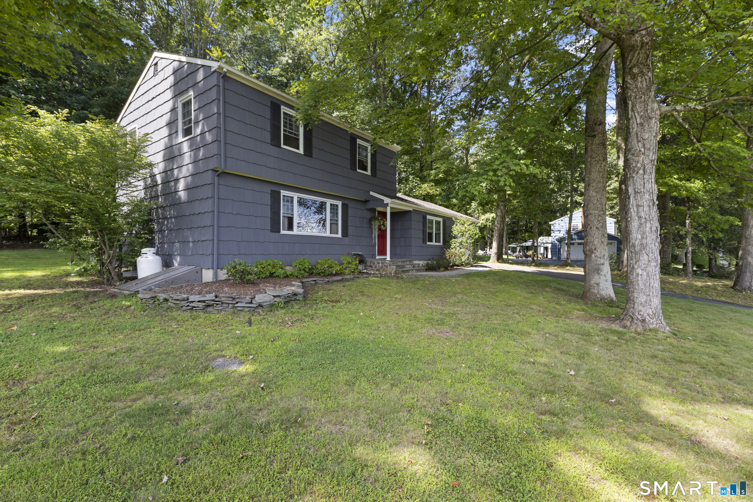 9 Chimney Drive Bethel CT 06801