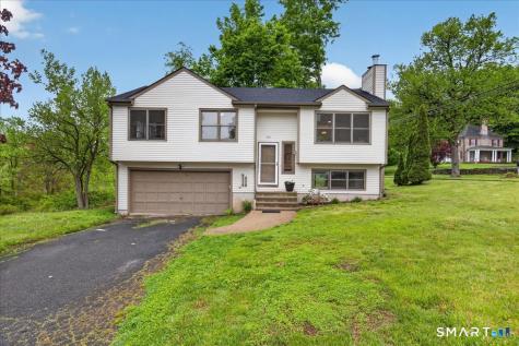 492 Long Hill Road Middletown CT 06457