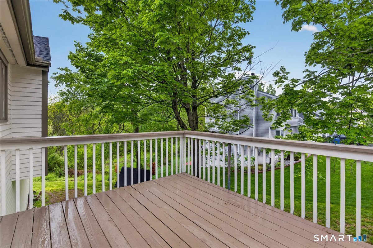 492 Long Hill Road Middletown CT 06457
