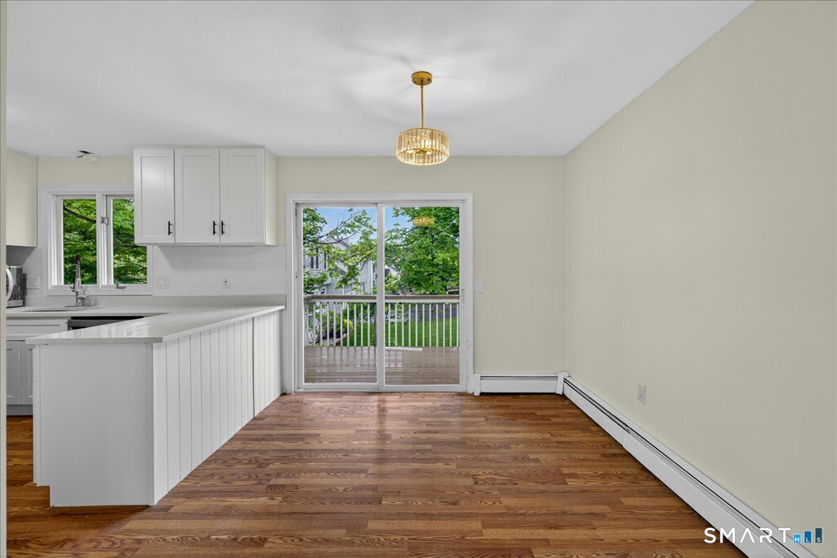 492 Long Hill Road Middletown CT 06457