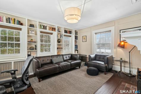 84 Algonquin Road Fairfield CT 06825