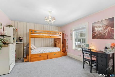 84 Algonquin Road Fairfield CT 06825