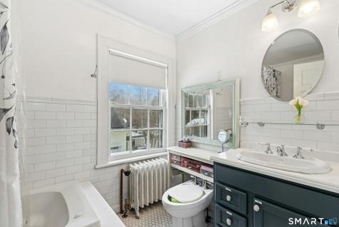 84 Algonquin Road Fairfield CT 06825