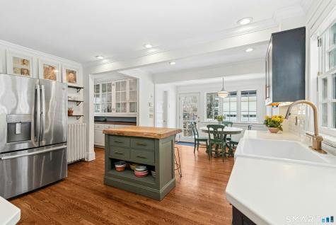 84 Algonquin Road Fairfield CT 06825