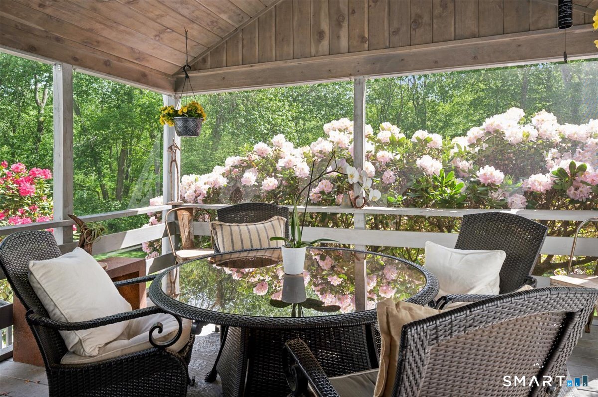 94 Vista Road Wilton CT 06897