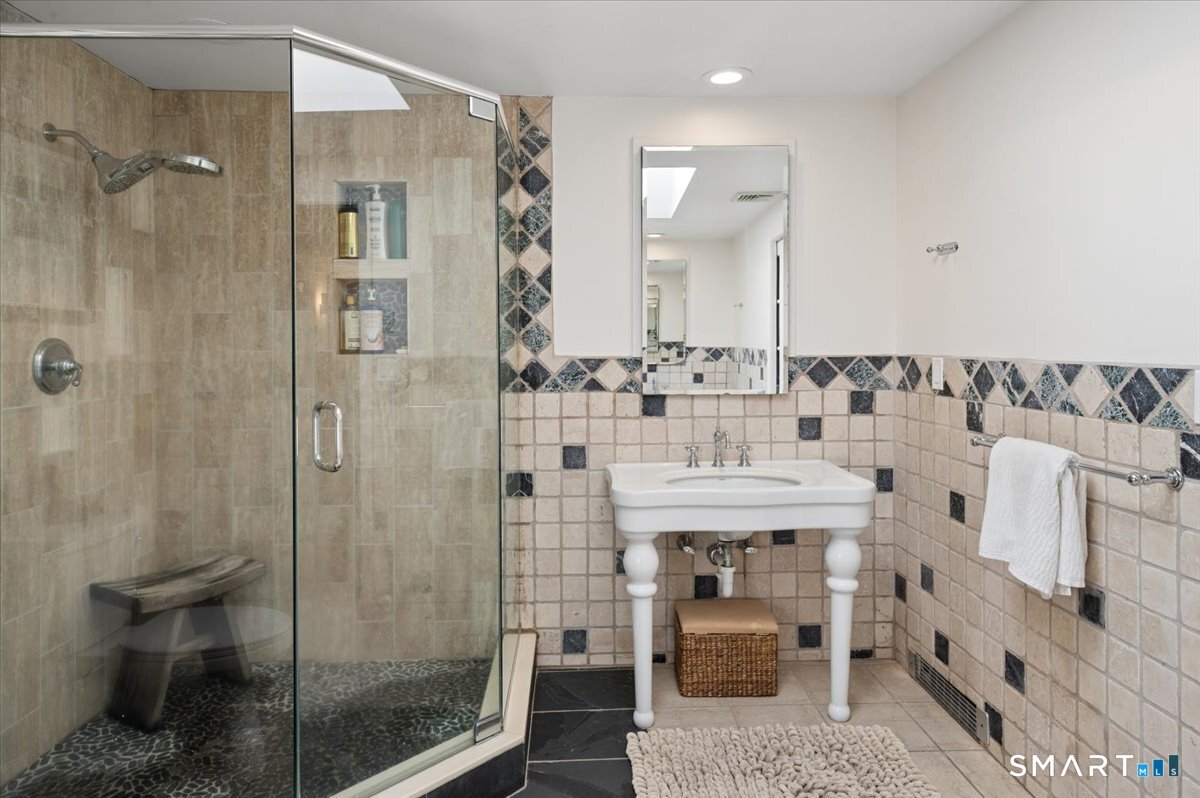 94 Vista Road Wilton CT 06897