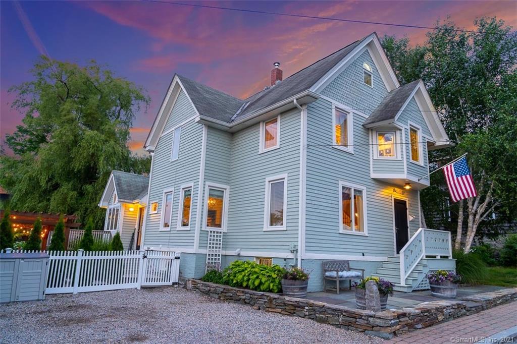 24 Cutler Street Stonington CT 06378