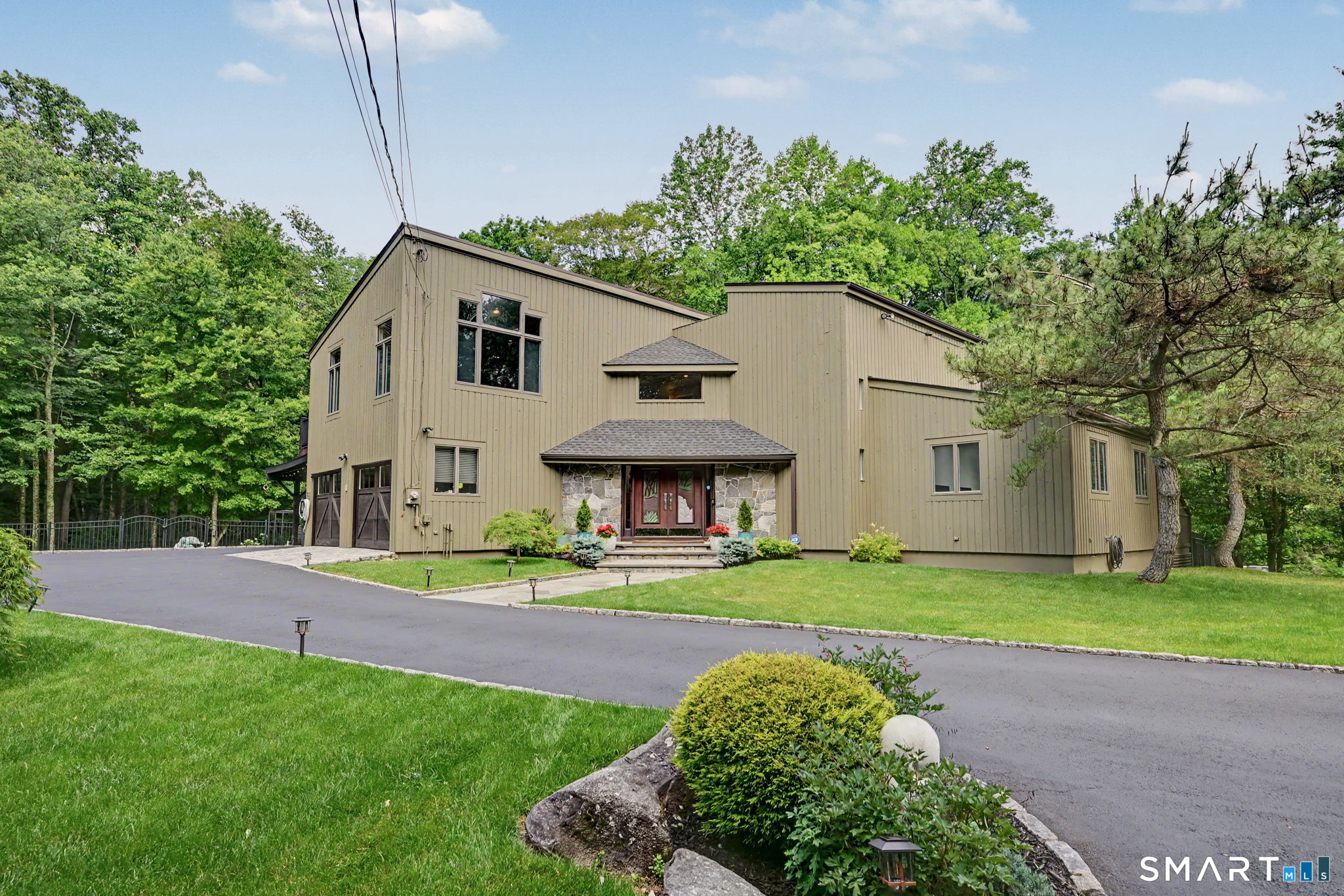 196 Echo Hill Drive Stamford CT 06903