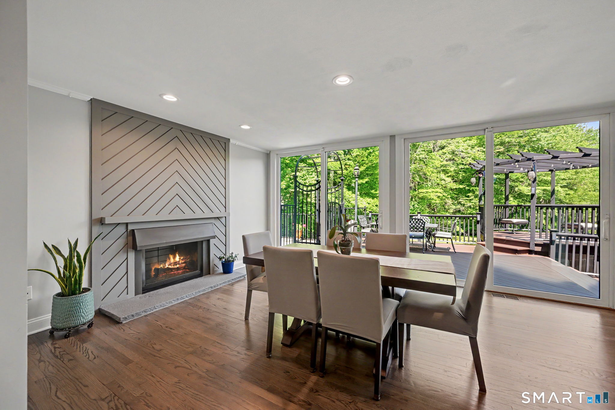 196 Echo Hill Drive Stamford CT 06903