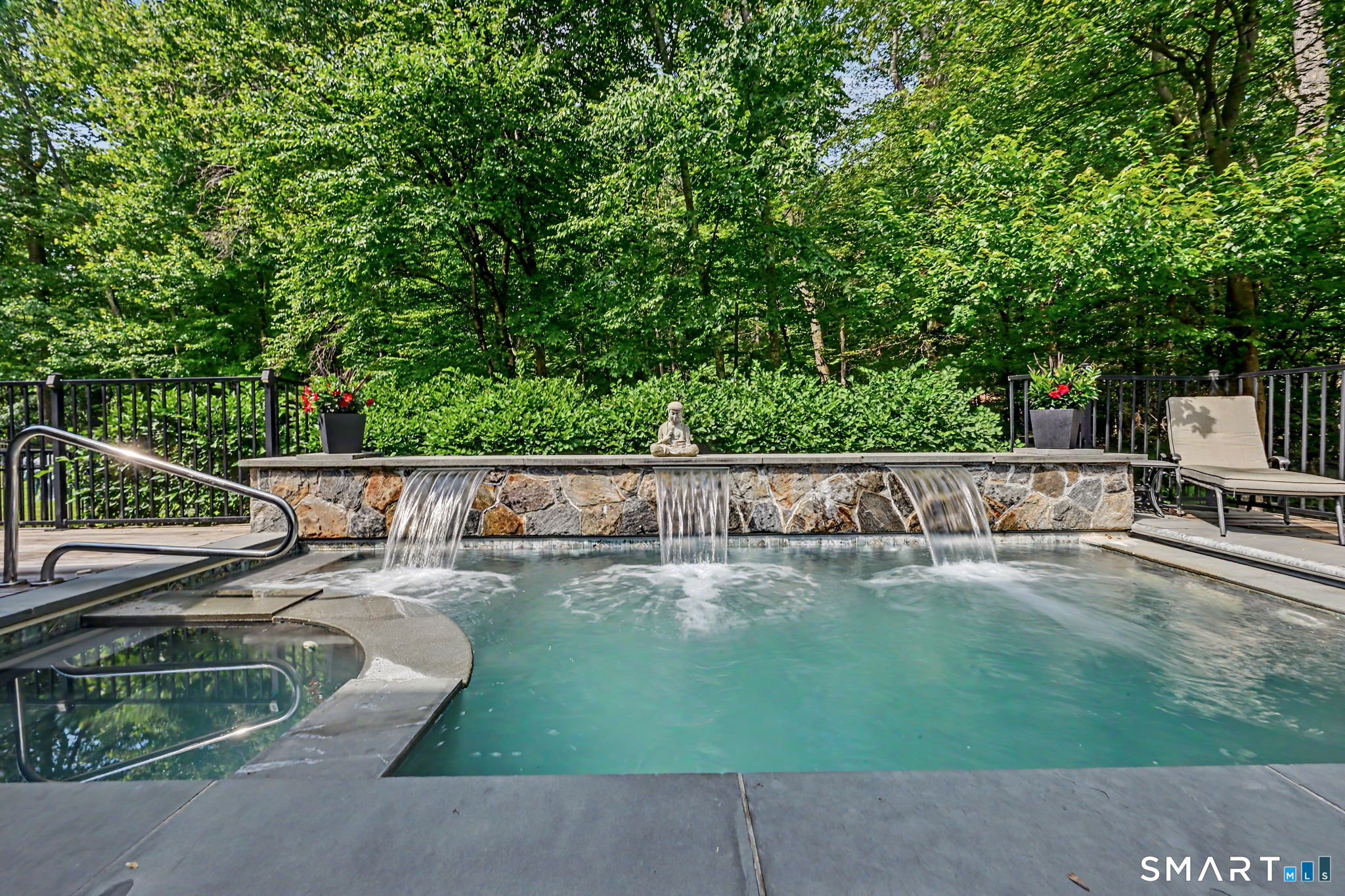 196 Echo Hill Drive Stamford CT 06903