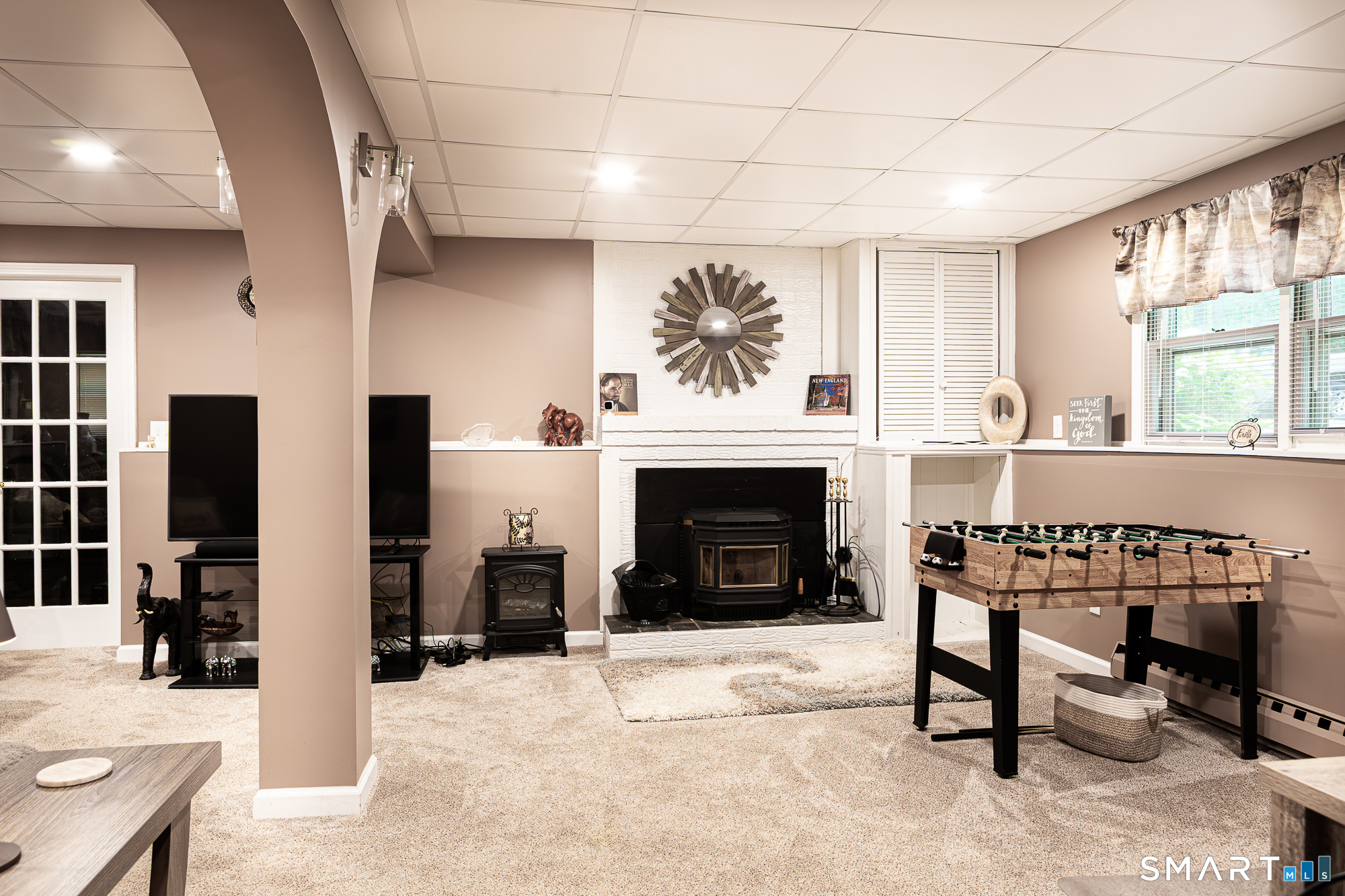 8 Old Towantic Hill Road Oxford CT 06478